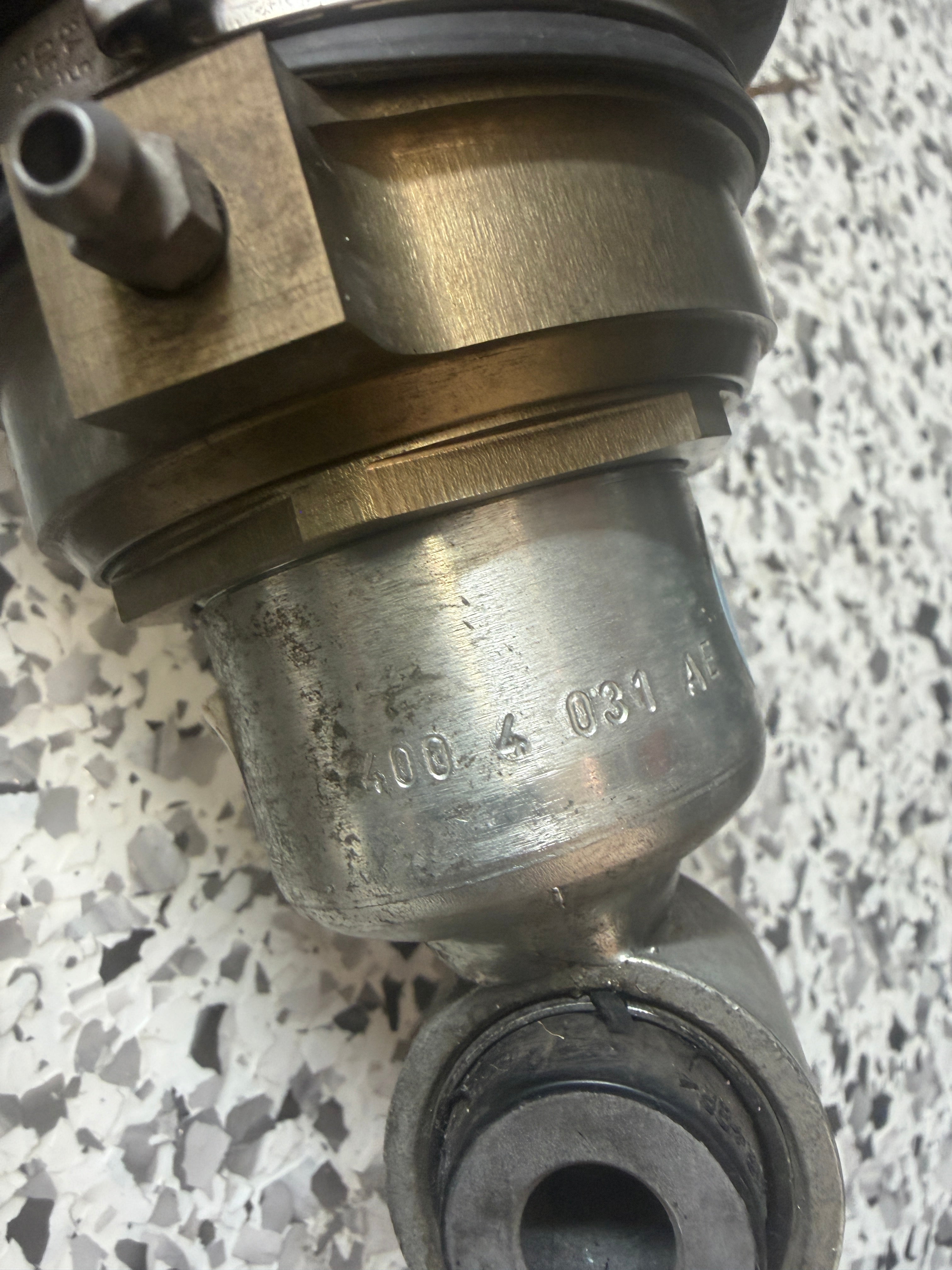 Lamborghini Gallardo LP Front Hyd Lift Shocks